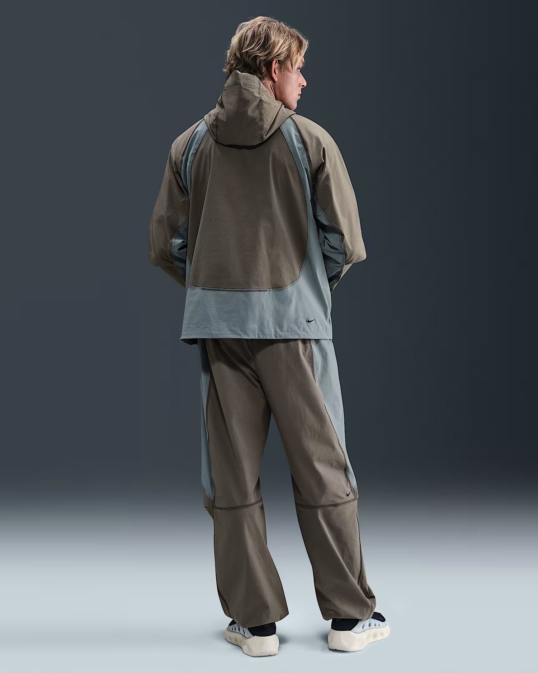Nike Tech