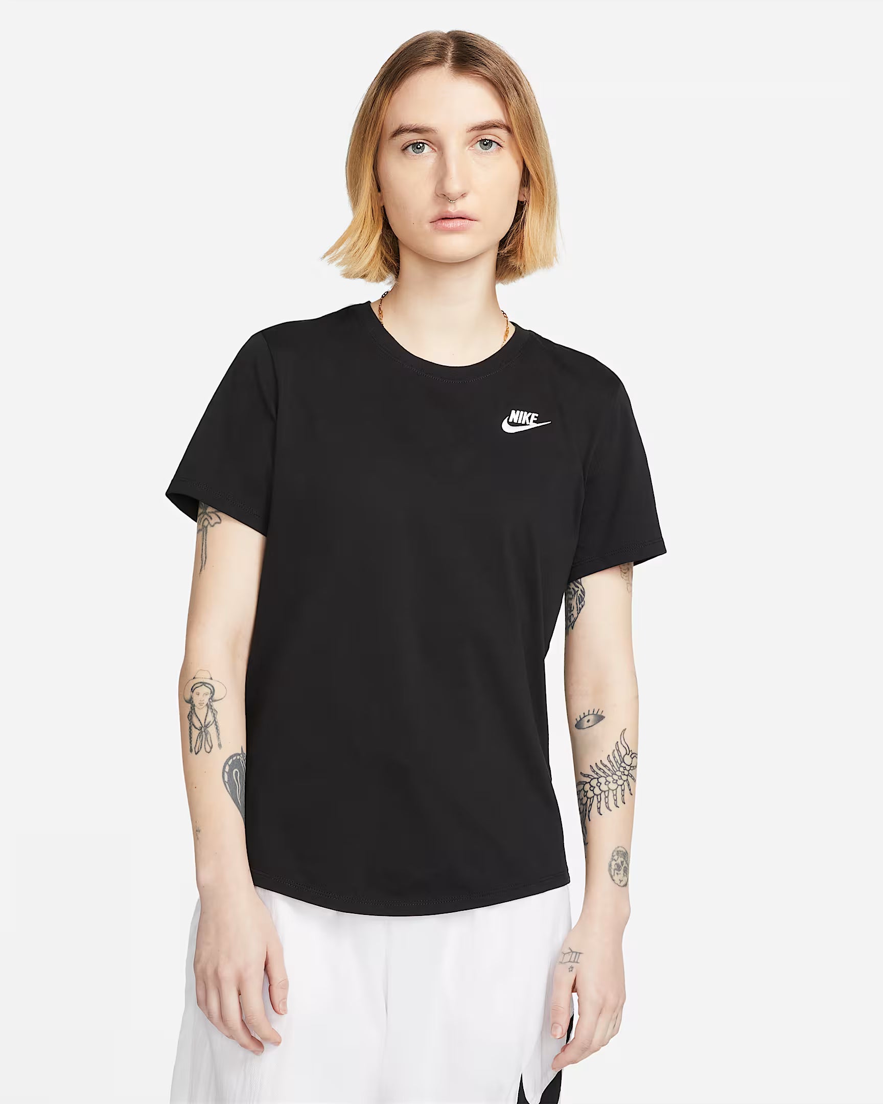 Nike Sportswear Club Essentials