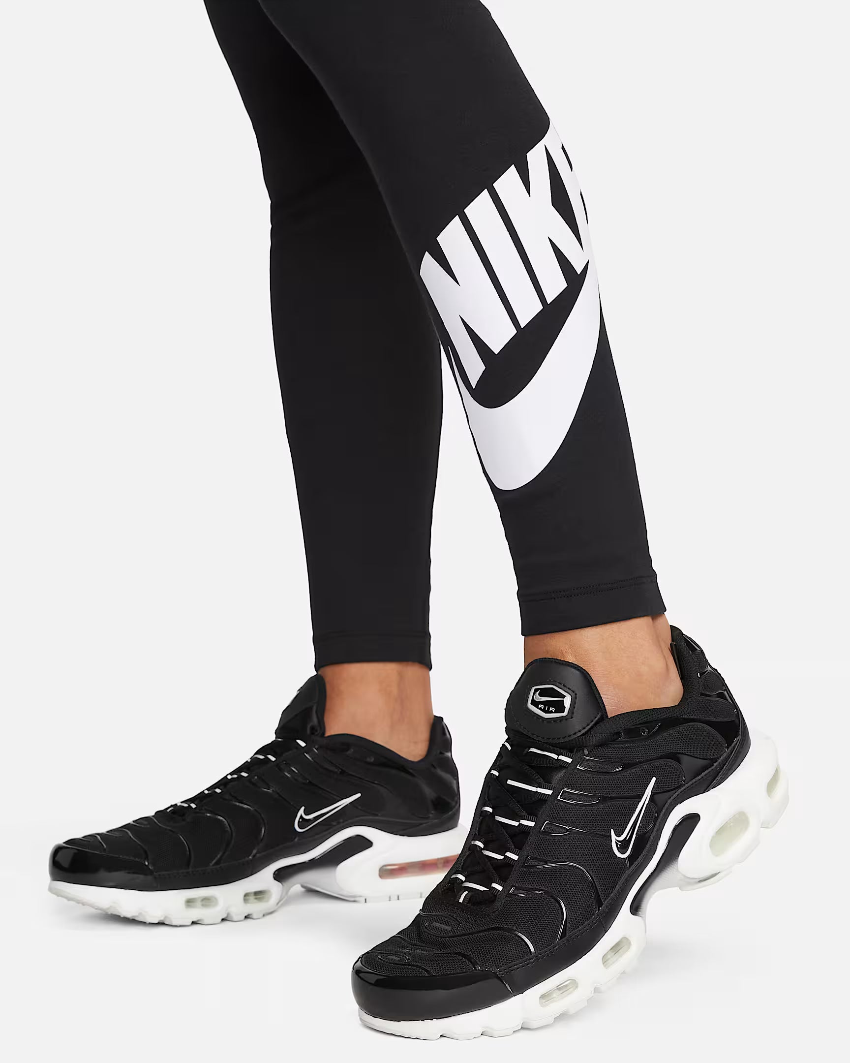 Nike Sportswear Classics